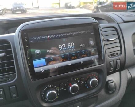 Серый Рено Трафик, объемом двигателя 2 л и пробегом 176 тыс. км за 19100 $, фото 33 на Automoto.ua