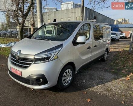 Серый Рено Трафик, объемом двигателя 2 л и пробегом 205 тыс. км за 25700 $, фото 65 на Automoto.ua