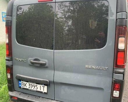 Серый Рено Трафик, объемом двигателя 2 л и пробегом 40 тыс. км за 32000 $, фото 8 на Automoto.ua