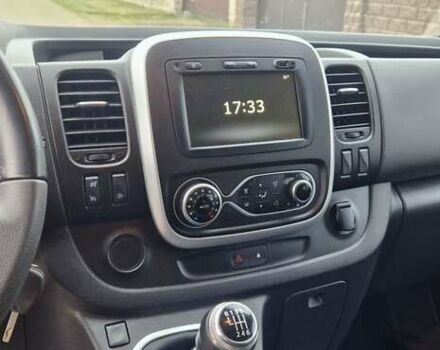 Серый Рено Трафик, объемом двигателя 2 л и пробегом 204 тыс. км за 24300 $, фото 7 на Automoto.ua