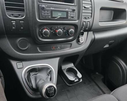 Серый Рено Трафик, объемом двигателя 2 л и пробегом 203 тыс. км за 23500 $, фото 37 на Automoto.ua