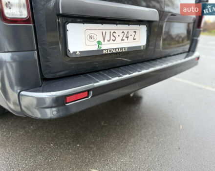 Серый Рено Трафик, объемом двигателя 2 л и пробегом 210 тыс. км за 24300 $, фото 16 на Automoto.ua