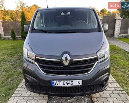 Серый Рено Трафик, объемом двигателя 2 л и пробегом 87 тыс. км за 25950 $, фото 7 на Automoto.ua