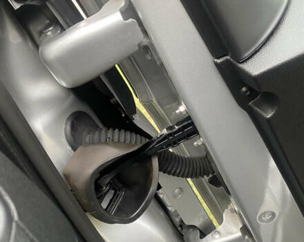 Серый Рено Трафик, объемом двигателя 2 л и пробегом 150 тыс. км за 22500 $, фото 12 на Automoto.ua