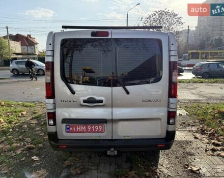Серый Рено Трафик, объемом двигателя 2 л и пробегом 205 тыс. км за 25700 $, фото 8 на Automoto.ua