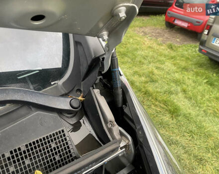 Серый Рено Трафик, объемом двигателя 2 л и пробегом 150 тыс. км за 22500 $, фото 38 на Automoto.ua