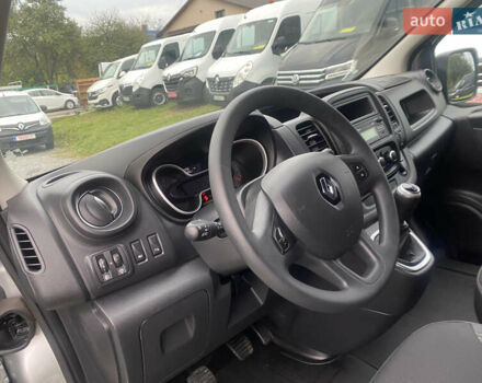 Серый Рено Трафик, объемом двигателя 2 л и пробегом 150 тыс. км за 22500 $, фото 25 на Automoto.ua