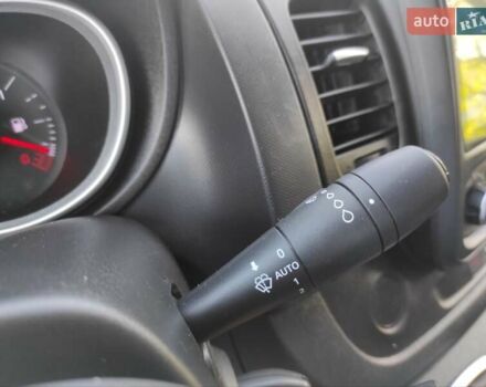 Серый Рено Трафик, объемом двигателя 2 л и пробегом 176 тыс. км за 19100 $, фото 35 на Automoto.ua