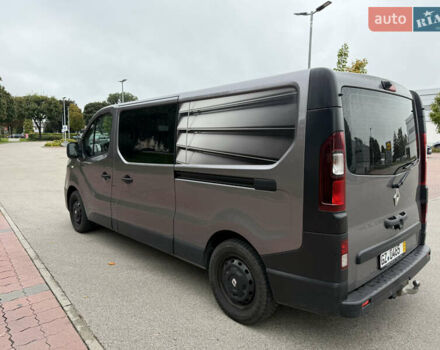 Сірий Рено Трафік, об'ємом двигуна 2 л та пробігом 219 тис. км за 21999 $, фото 3 на Automoto.ua