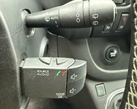 Сірий Рено Трафік, об'ємом двигуна 2 л та пробігом 219 тис. км за 21999 $, фото 28 на Automoto.ua