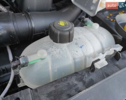 Серый Рено Трафик, объемом двигателя 2 л и пробегом 176 тыс. км за 19100 $, фото 31 на Automoto.ua