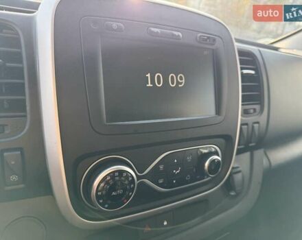 Серый Рено Трафик, объемом двигателя 2 л и пробегом 205 тыс. км за 25700 $, фото 23 на Automoto.ua