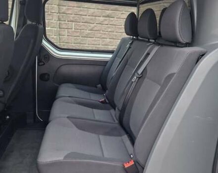 Серый Рено Трафик, объемом двигателя 2 л и пробегом 204 тыс. км за 24300 $, фото 17 на Automoto.ua