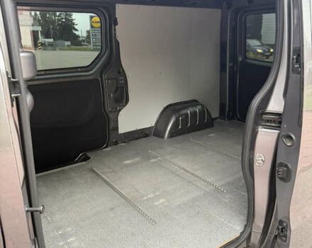 Сірий Рено Трафік, об'ємом двигуна 2 л та пробігом 219 тис. км за 21999 $, фото 35 на Automoto.ua