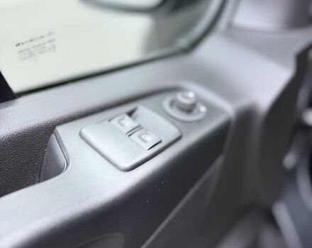 Серый Рено Трафик, объемом двигателя 2 л и пробегом 210 тыс. км за 24300 $, фото 7 на Automoto.ua