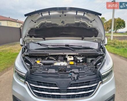 Серый Рено Трафик, объемом двигателя 2 л и пробегом 204 тыс. км за 24300 $, фото 25 на Automoto.ua