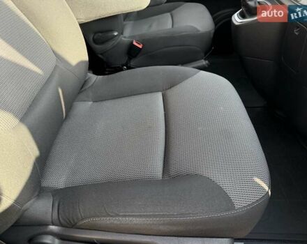 Серый Рено Трафик, объемом двигателя 2 л и пробегом 205 тыс. км за 25700 $, фото 33 на Automoto.ua