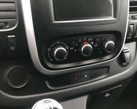 Сірий Рено Трафік, об'ємом двигуна 2 л та пробігом 210 тис. км за 21700 $, фото 20 на Automoto.ua