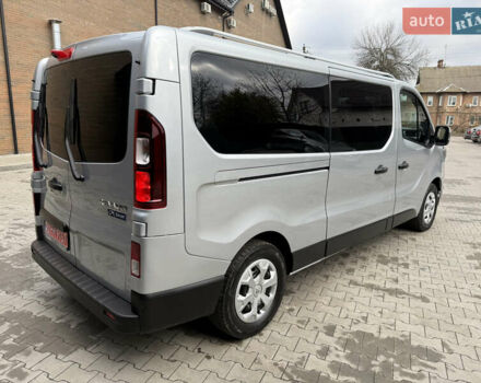 Серый Рено Трафик, объемом двигателя 2 л и пробегом 150 тыс. км за 29900 $, фото 6 на Automoto.ua