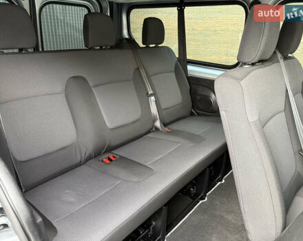 Серый Рено Трафик, объемом двигателя 2 л и пробегом 150 тыс. км за 29900 $, фото 35 на Automoto.ua