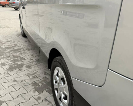 Серый Рено Трафик, объемом двигателя 2 л и пробегом 150 тыс. км за 29900 $, фото 10 на Automoto.ua