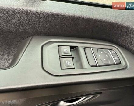 Сірий Рено Трафік, об'ємом двигуна 2 л та пробігом 150 тис. км за 28800 $, фото 30 на Automoto.ua