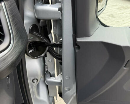 Серый Рено Трафик, объемом двигателя 2 л и пробегом 150 тыс. км за 29900 $, фото 29 на Automoto.ua