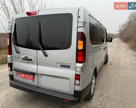 Сірий Рено Трафік, об'ємом двигуна 2 л та пробігом 150 тис. км за 28800 $, фото 7 на Automoto.ua