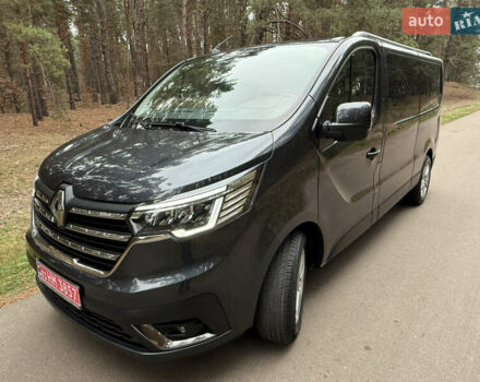 Серый Рено Трафик, объемом двигателя 2 л и пробегом 125 тыс. км за 32800 $, фото 28 на Automoto.ua