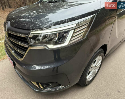 Серый Рено Трафик, объемом двигателя 2 л и пробегом 125 тыс. км за 32800 $, фото 21 на Automoto.ua