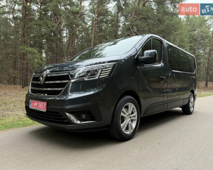 Серый Рено Трафик, объемом двигателя 2 л и пробегом 125 тыс. км за 32800 $, фото 65 на Automoto.ua