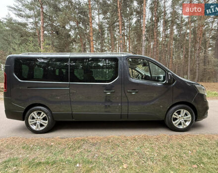 Серый Рено Трафик, объемом двигателя 2 л и пробегом 125 тыс. км за 32800 $, фото 15 на Automoto.ua