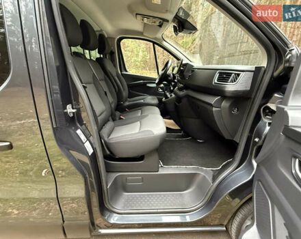 Серый Рено Трафик, объемом двигателя 2 л и пробегом 125 тыс. км за 32800 $, фото 44 на Automoto.ua