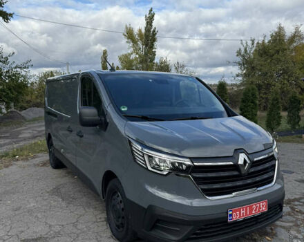 Сірий Рено Трафік, об'ємом двигуна 2 л та пробігом 120 тис. км за 29500 $, фото 2 на Automoto.ua