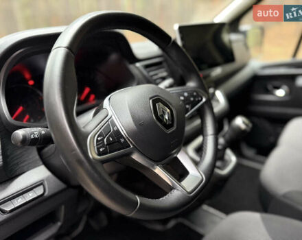 Серый Рено Трафик, объемом двигателя 2 л и пробегом 125 тыс. км за 32800 $, фото 36 на Automoto.ua