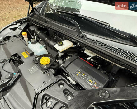 Серый Рено Трафик, объемом двигателя 2 л и пробегом 125 тыс. км за 32800 $, фото 58 на Automoto.ua