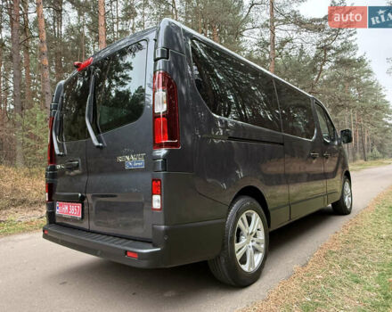 Серый Рено Трафик, объемом двигателя 2 л и пробегом 125 тыс. км за 32800 $, фото 72 на Automoto.ua