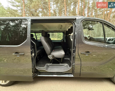 Серый Рено Трафик, объемом двигателя 2 л и пробегом 125 тыс. км за 32800 $, фото 52 на Automoto.ua