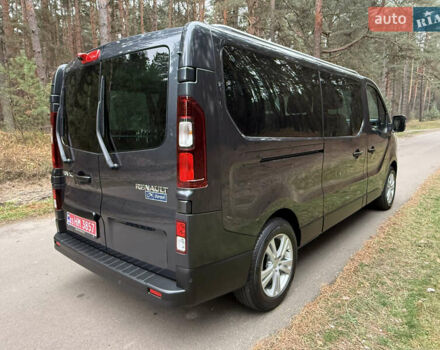 Серый Рено Трафик, объемом двигателя 2 л и пробегом 125 тыс. км за 32800 $, фото 71 на Automoto.ua