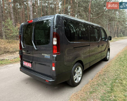 Серый Рено Трафик, объемом двигателя 2 л и пробегом 125 тыс. км за 32800 $, фото 13 на Automoto.ua