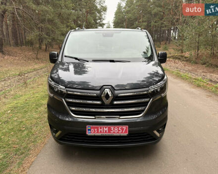 Серый Рено Трафик, объемом двигателя 2 л и пробегом 125 тыс. км за 32800 $, фото 61 на Automoto.ua