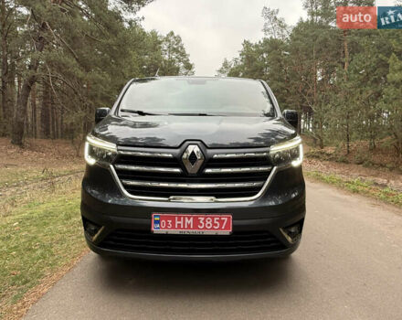 Серый Рено Трафик, объемом двигателя 2 л и пробегом 125 тыс. км за 32800 $, фото 4 на Automoto.ua