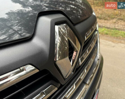 Серый Рено Трафик, объемом двигателя 2 л и пробегом 125 тыс. км за 32800 $, фото 23 на Automoto.ua