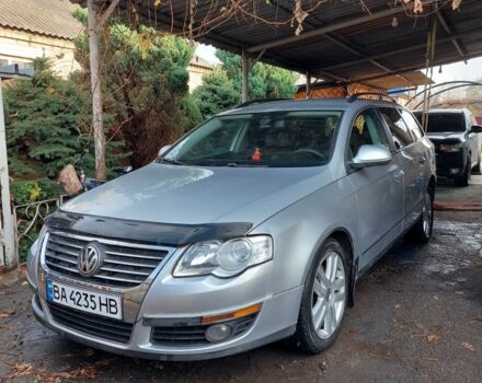 Серый Рено Трафик, объемом двигателя 2 л и пробегом 300 тыс. км за 5000 $, фото 2 на Automoto.ua