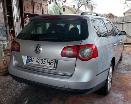 Серый Рено Трафик, объемом двигателя 2 л и пробегом 300 тыс. км за 5000 $, фото 1 на Automoto.ua