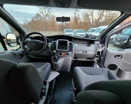 Сірий Рено Трафік, об'ємом двигуна 2 л та пробігом 230 тис. км за 14500 $, фото 7 на Automoto.ua