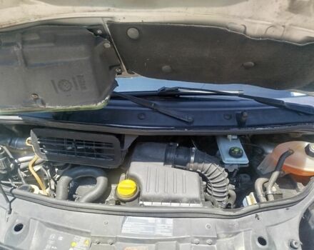 Серый Рено Трафик, объемом двигателя 2 л и пробегом 320 тыс. км за 11500 $, фото 7 на Automoto.ua