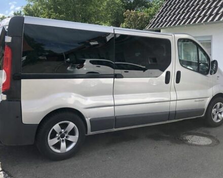 Серый Рено Трафик, объемом двигателя 2.5 л и пробегом 277 тыс. км за 9300 $, фото 7 на Automoto.ua