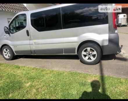 Серый Рено Трафик, объемом двигателя 2.5 л и пробегом 277 тыс. км за 9300 $, фото 8 на Automoto.ua