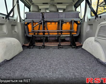 Серый Рено Трафик, объемом двигателя 1.9 л и пробегом 292 тыс. км за 9300 $, фото 8 на Automoto.ua